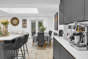 Photo 15- click for photo gallery